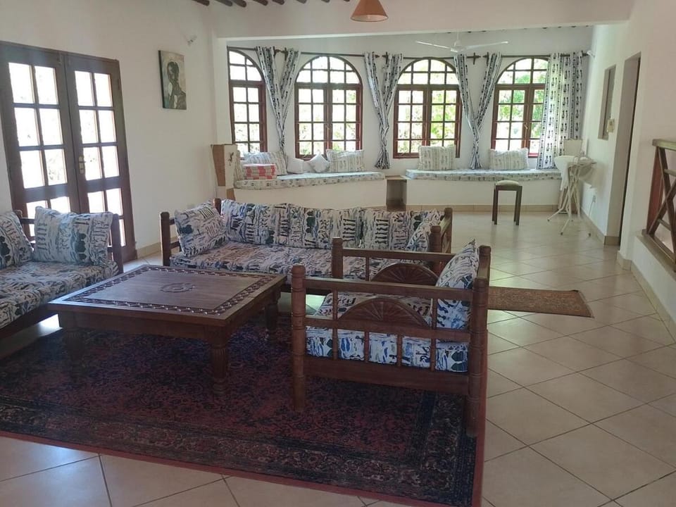 3 Bed Family Home, Private Pool in Diani Villa in Diani Beach