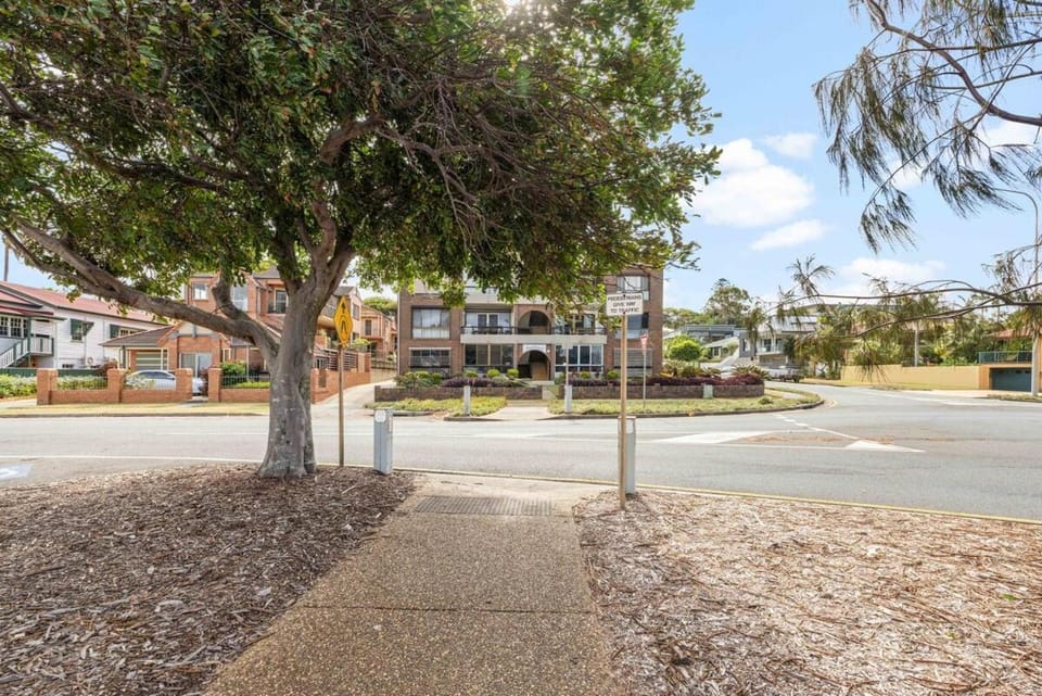 Property building, Natural landscape