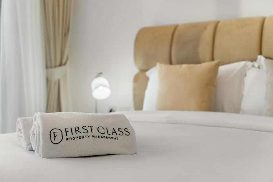 FIRST CLASS 1BR Spacious Comfort Awaits Apartment in Dubai