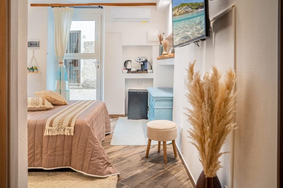 PedraHouse Home Apartment in Olbia