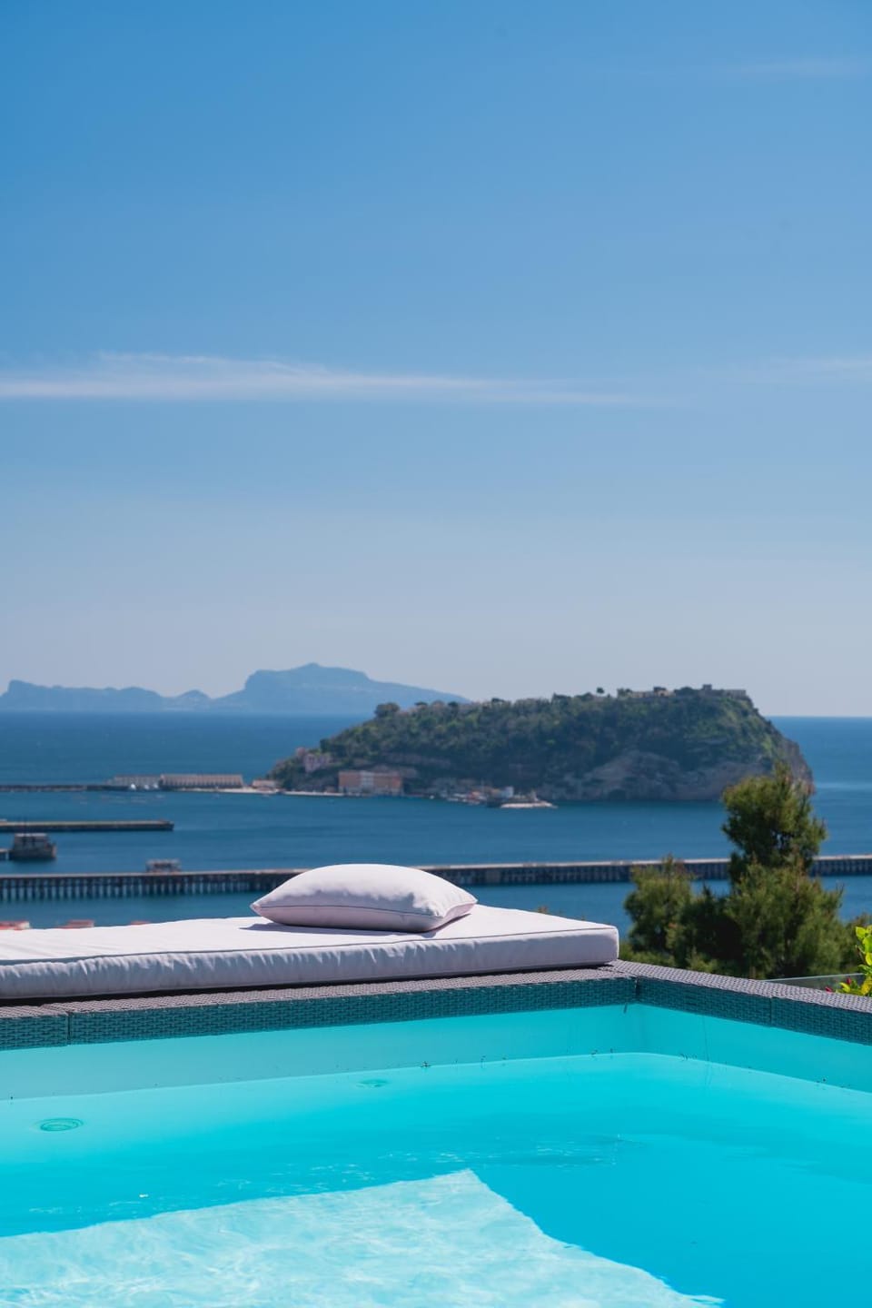 Pool view, Sea view, Swimming pool