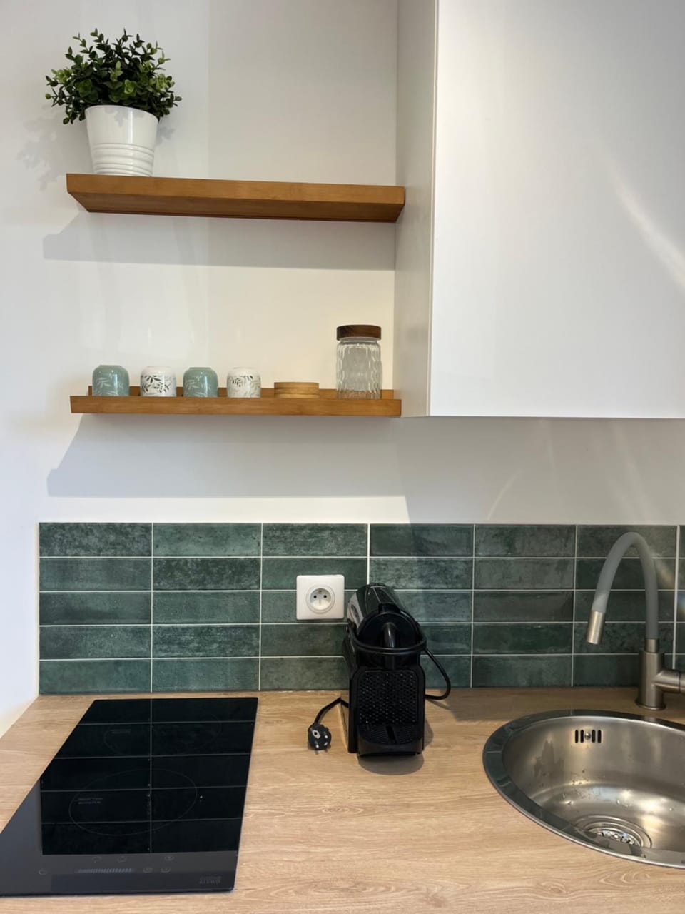 Kitchen or kitchenette, stove