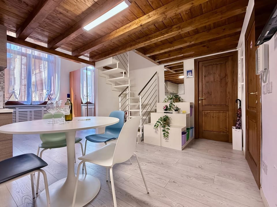 Kitchen or kitchenette, Living room, Dining area