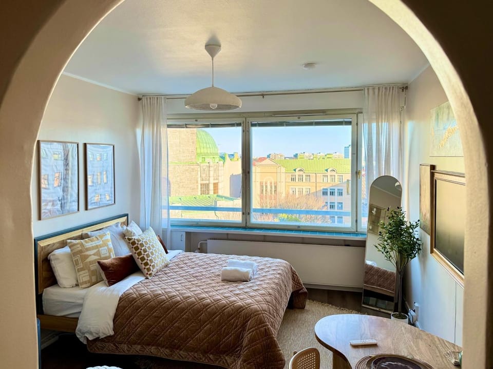Living room, Bedroom