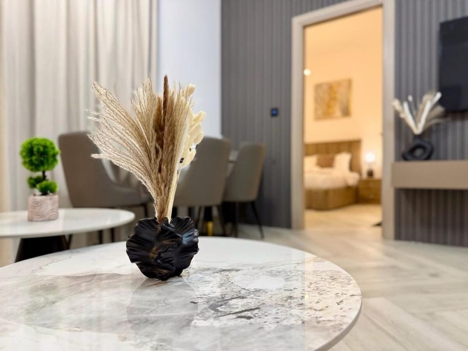 Brand New-Fully Furnished Elegant 1BR In JVC Apartment in Dubai