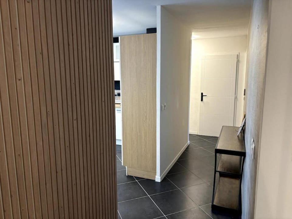 Le Moderne I Spacieux - 6 p - Hyper Centre Apartment in Annemasse