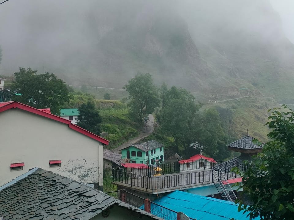Sunlight Homestay Mohana Vacation rental in Uttarakhand