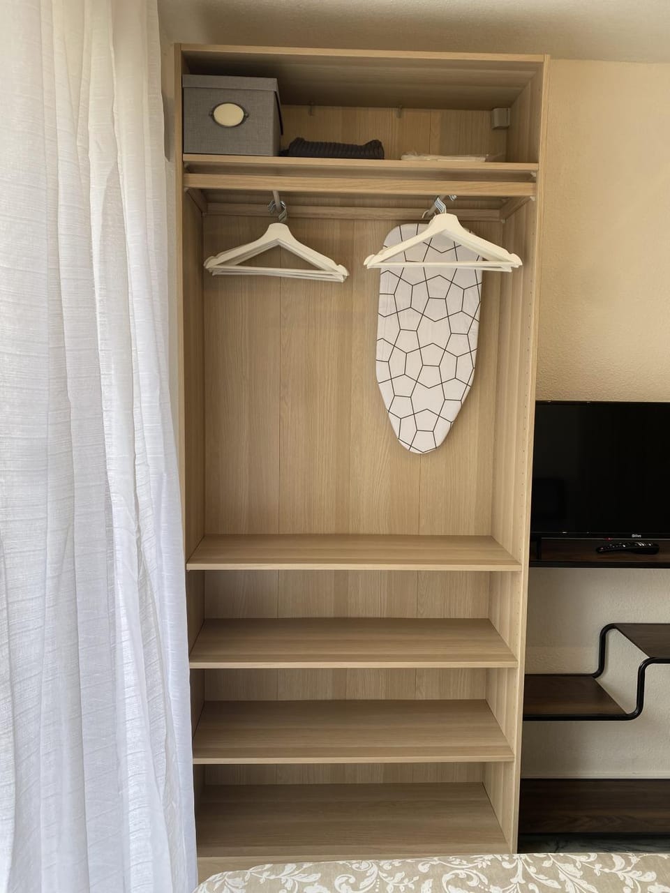 wardrobe