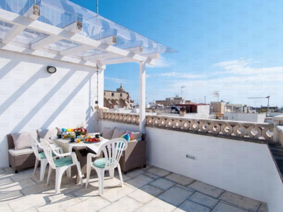 View (from property/room), Balcony/Terrace
