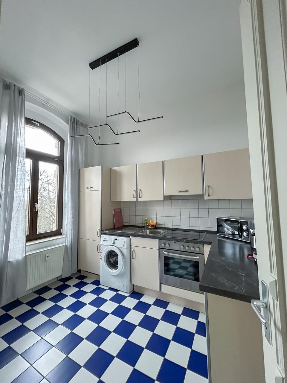 Kitchen or kitchenette, dishwasher, minibar, washing machine