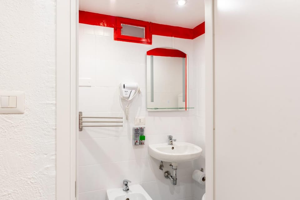 Toilet, Bathroom, bidet, hair dryier