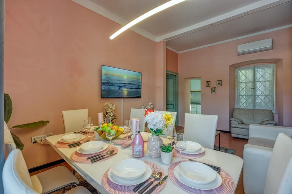 Dining area, air conditioner