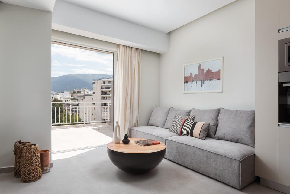 View (from property/room), Balcony/Terrace, Living room, Seating area, Mountain view