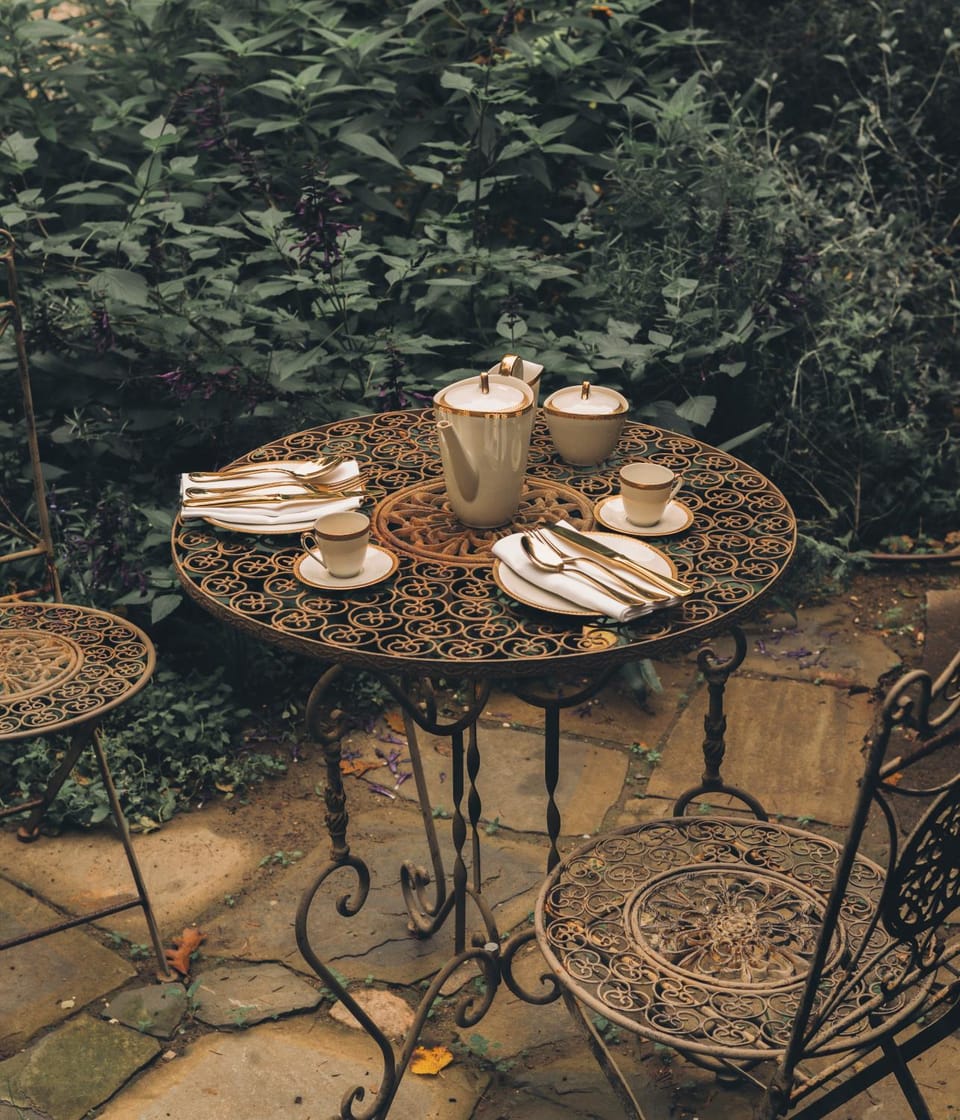 Patio, Garden, Dining area