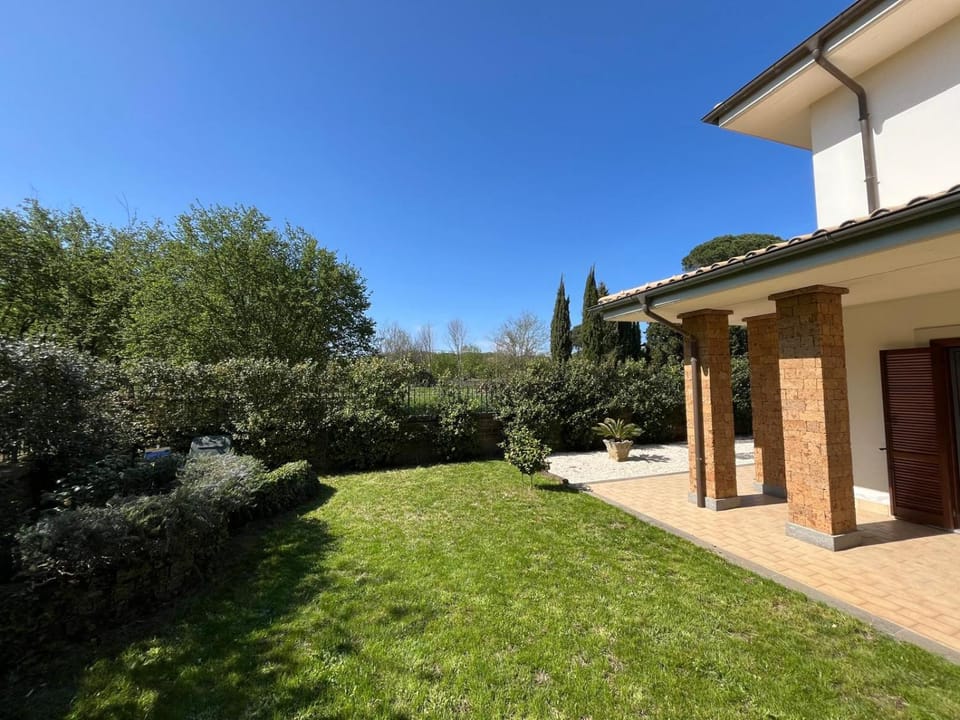 Garden, Garden view