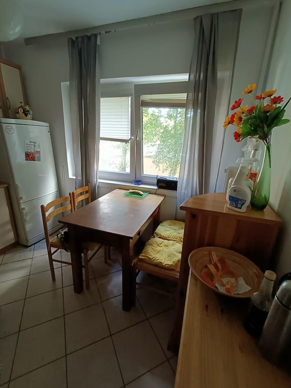 Spacious Apartment near the center of 50m2 70' TV and AC Apartment in Poland