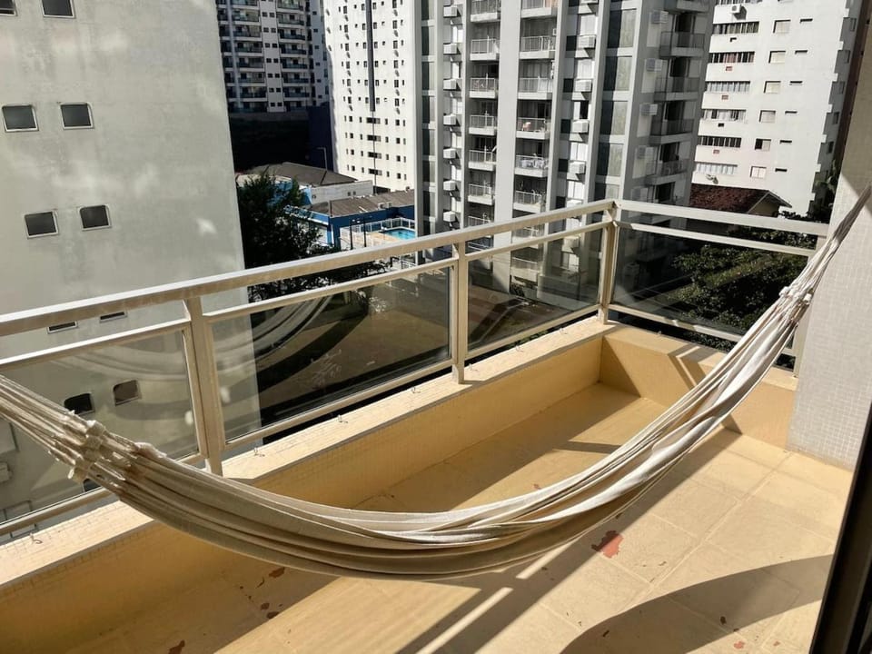 Charmoso, espaçoso, com ar condicionado, 7 hóspedes Apartment in State of São Paulo