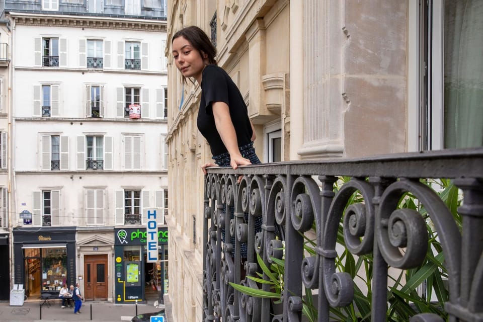 People, Balcony/Terrace