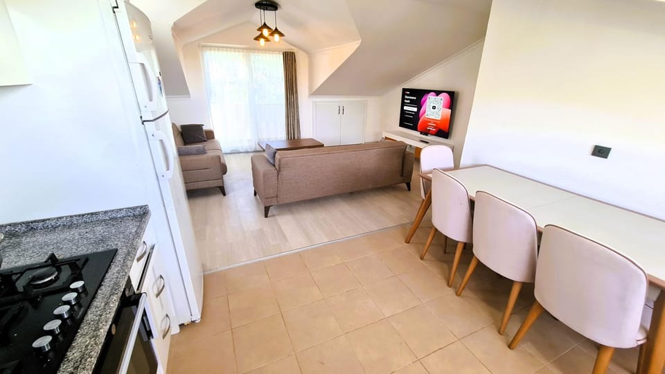 TV and multimedia, Dining area