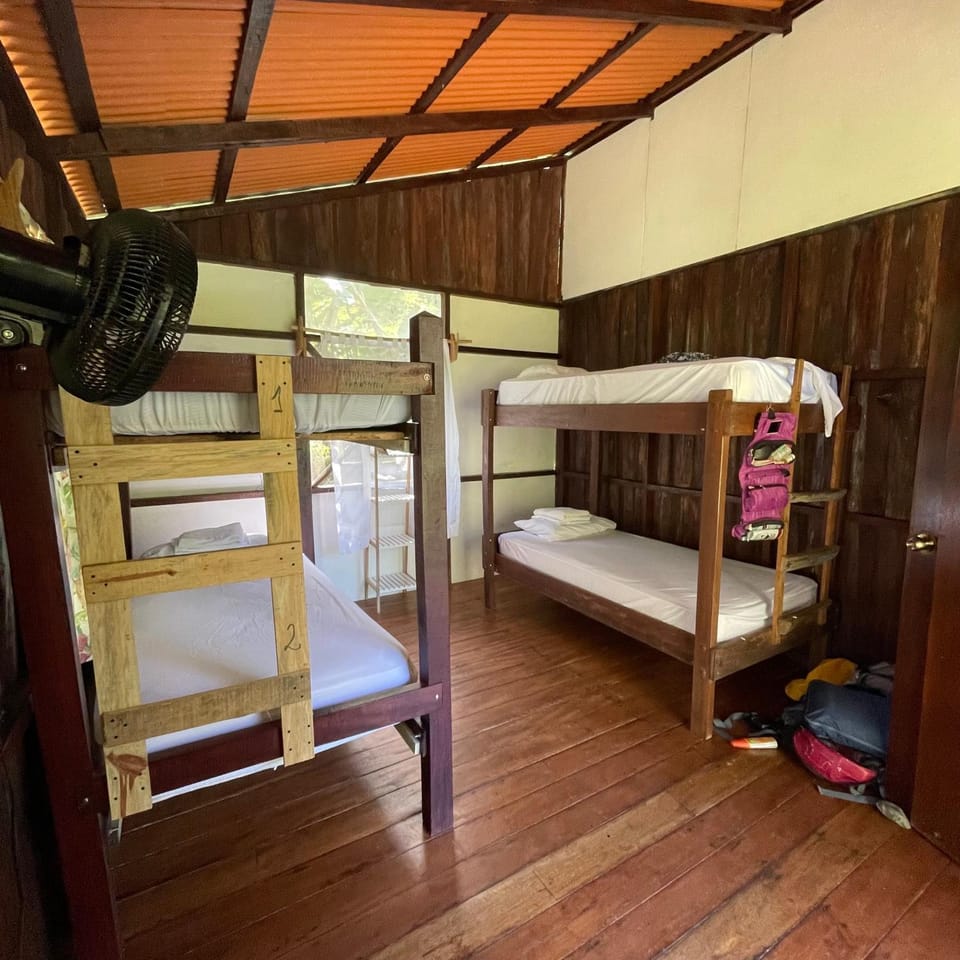 Sukia Hostel Hotel in Puntarenas Province