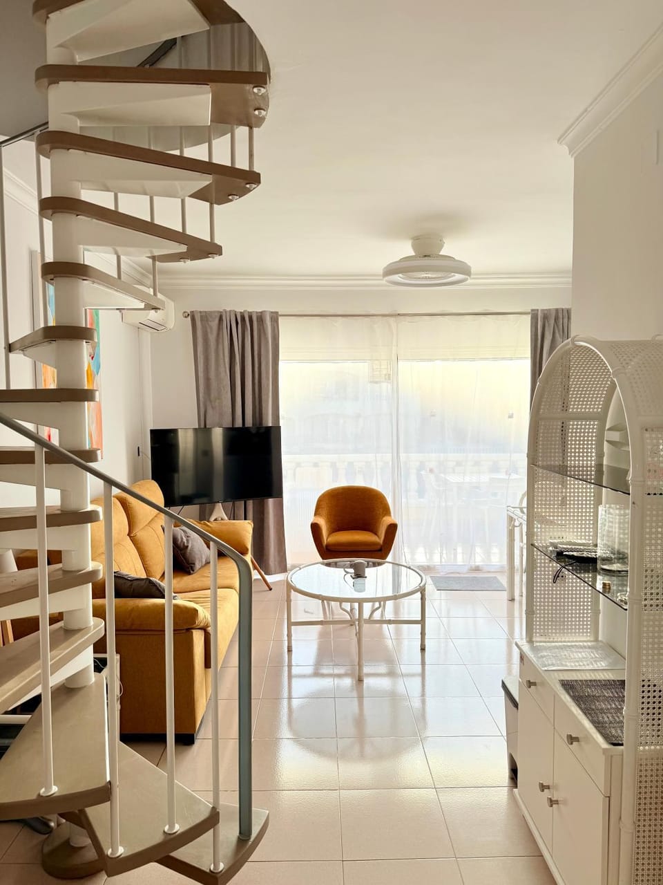 TV and multimedia, Living room