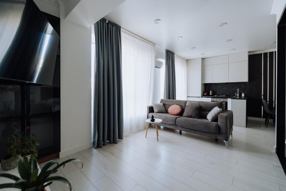 TV and multimedia, Kitchen or kitchenette, Living room