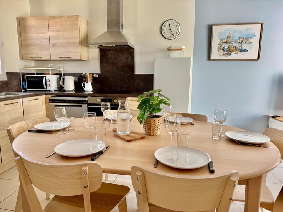 Le Rondeau l Exterieur privatif House in La Rochelle