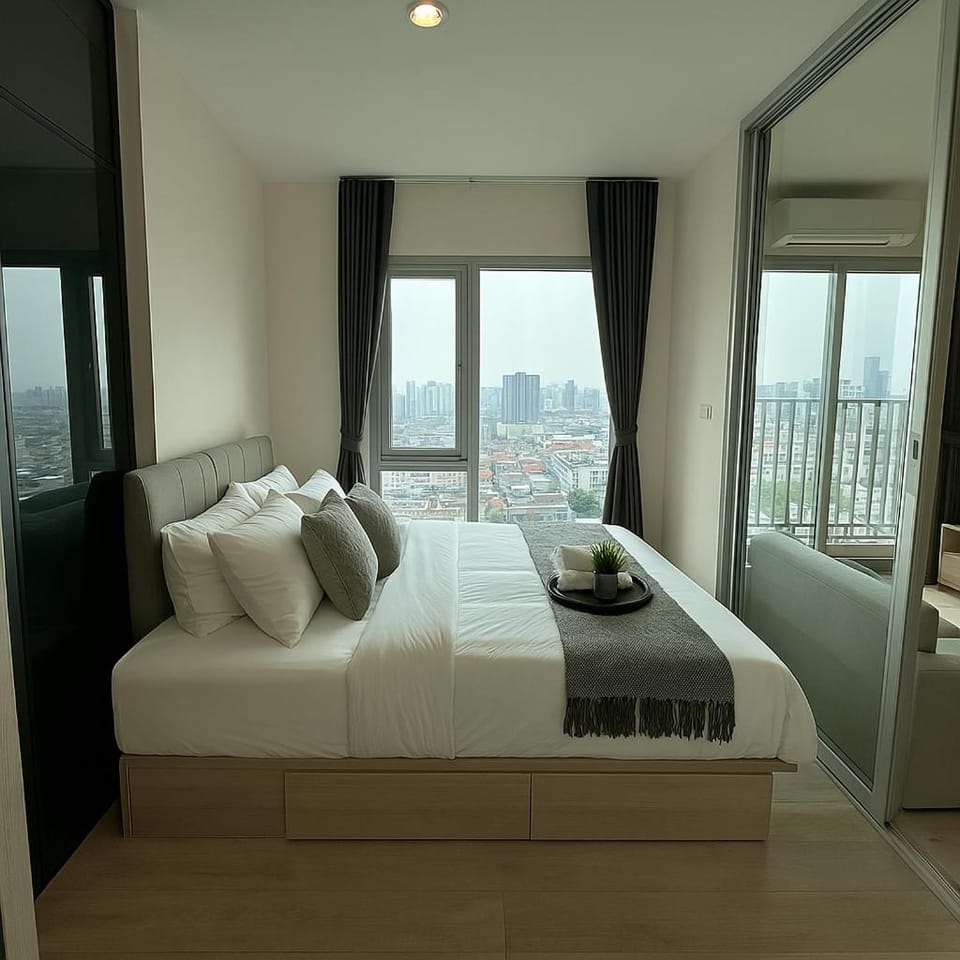 High Floor Luxury Studio with Great Views Apartment in Bangkok