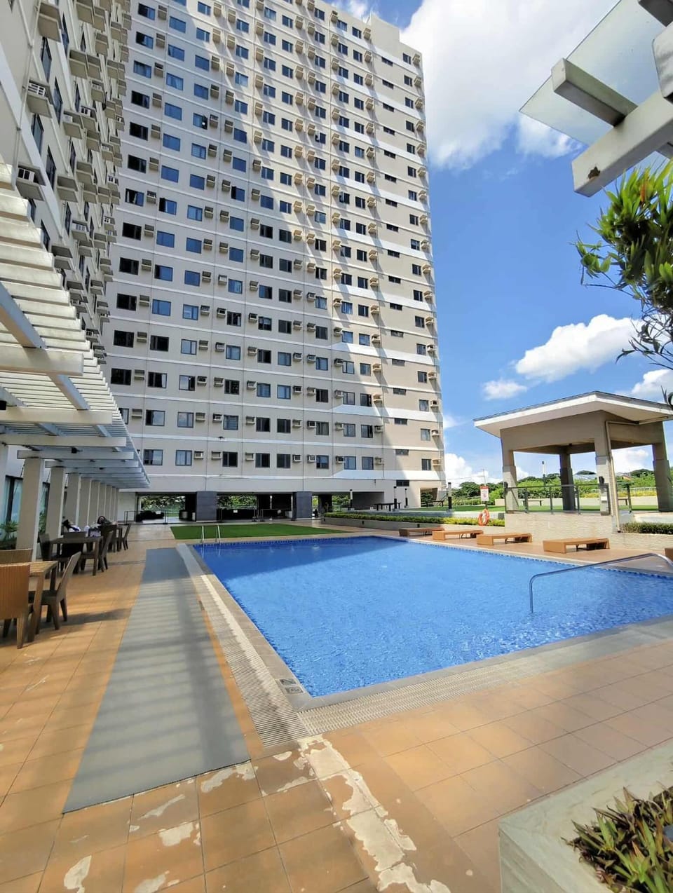 Affordable Staycation in Dasma Green 2 Residence Apartment hotel in Calabarzon