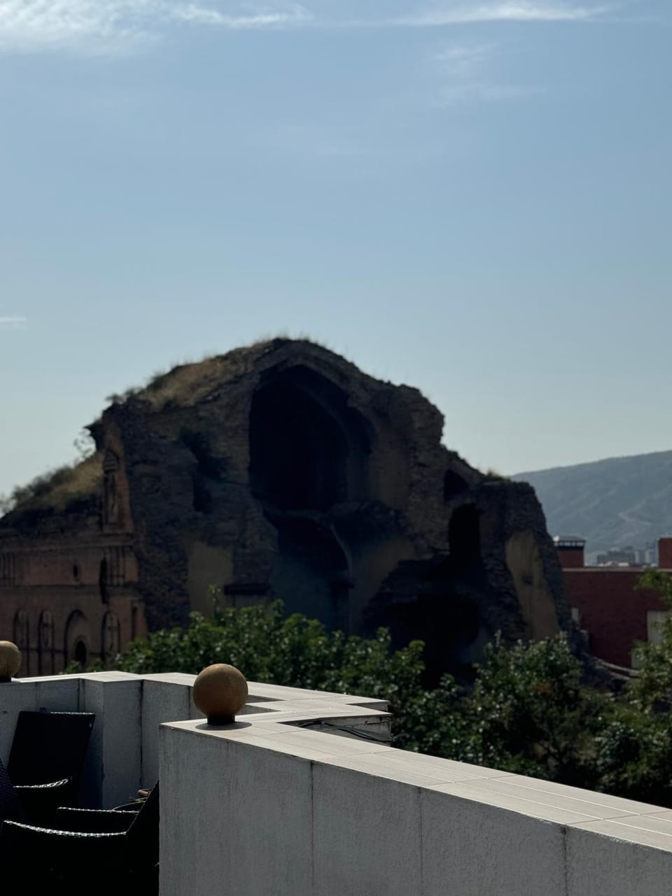 Day, Landmark view