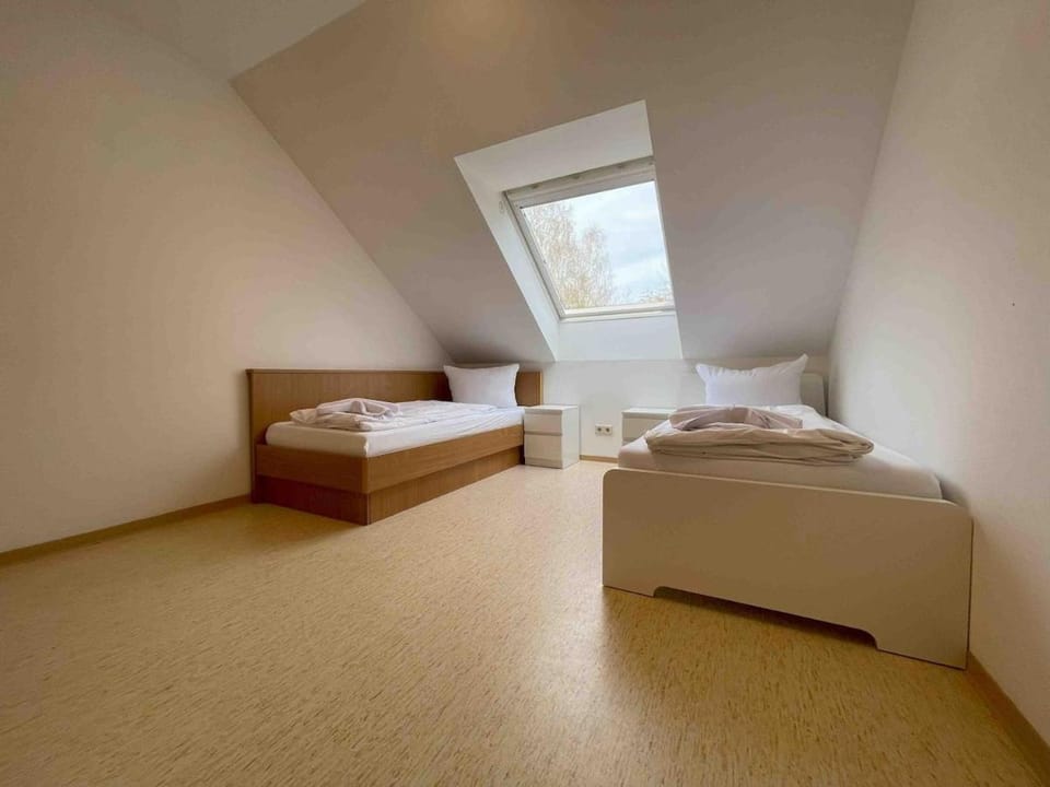 STA1079 Moderne Monteurwohnung mit Balkon Apartment in Bavaria