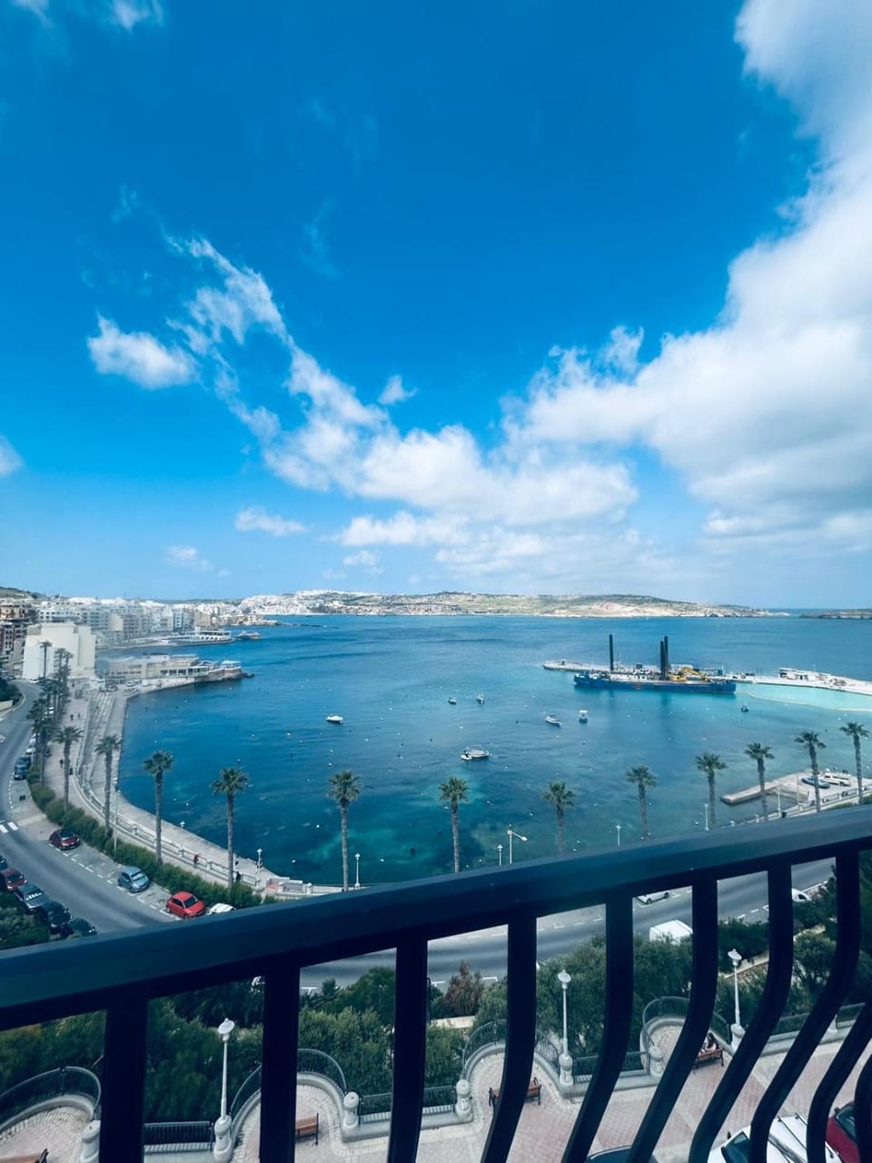 Nearby landmark, View (from property/room), Balcony/Terrace, Sea view