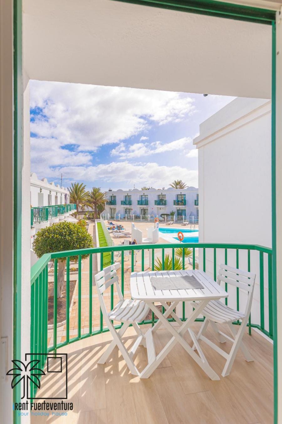Balcony/Terrace, Pool view