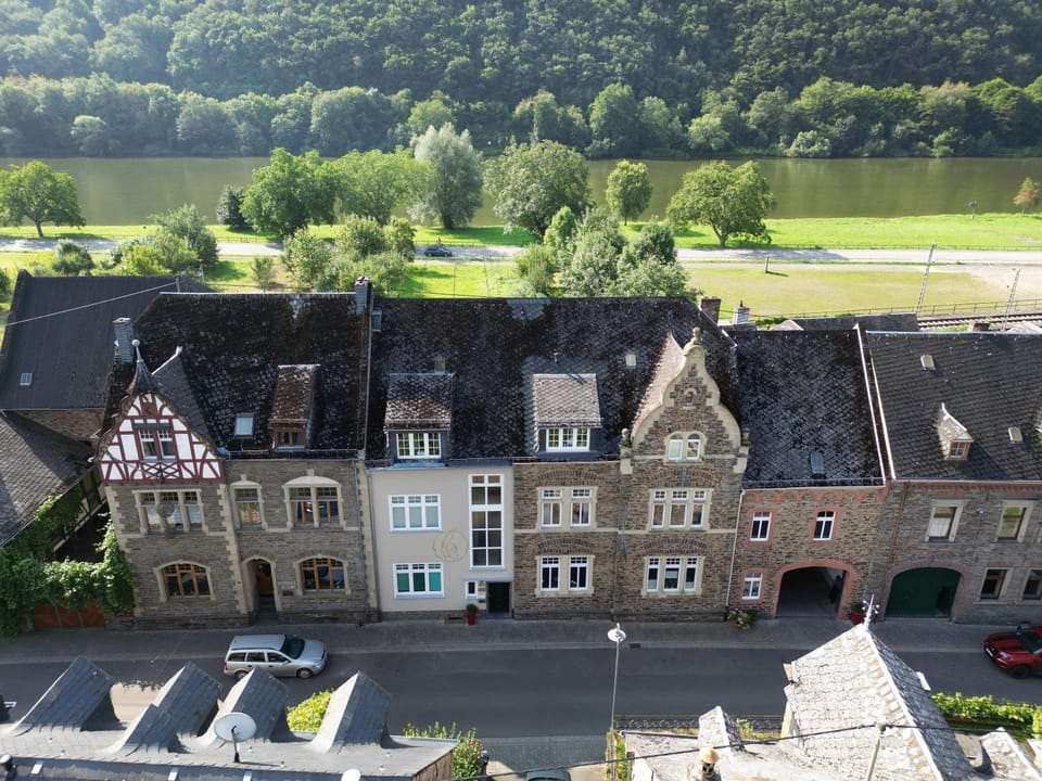 Property building, Bird's eye view, River view, River view