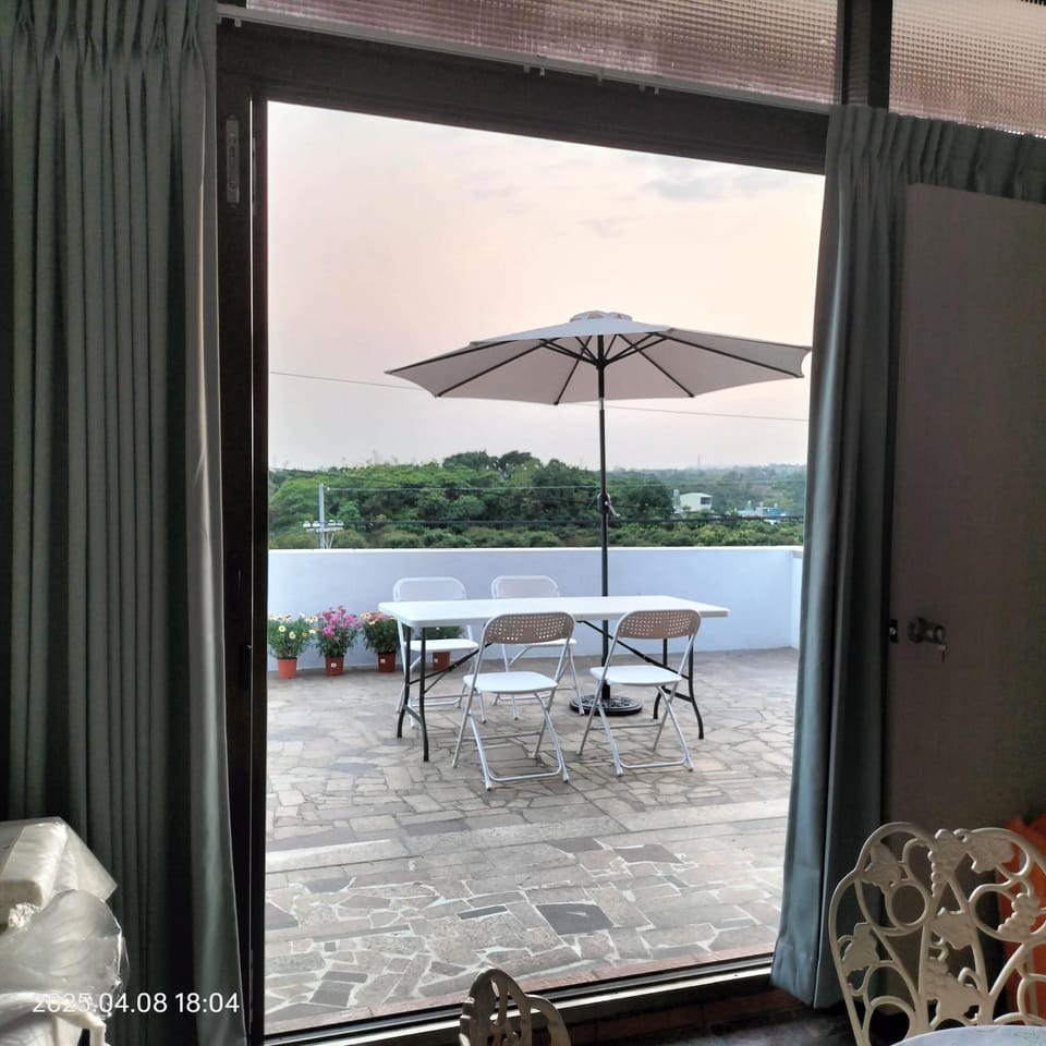 Patio, Natural landscape, Balcony/Terrace