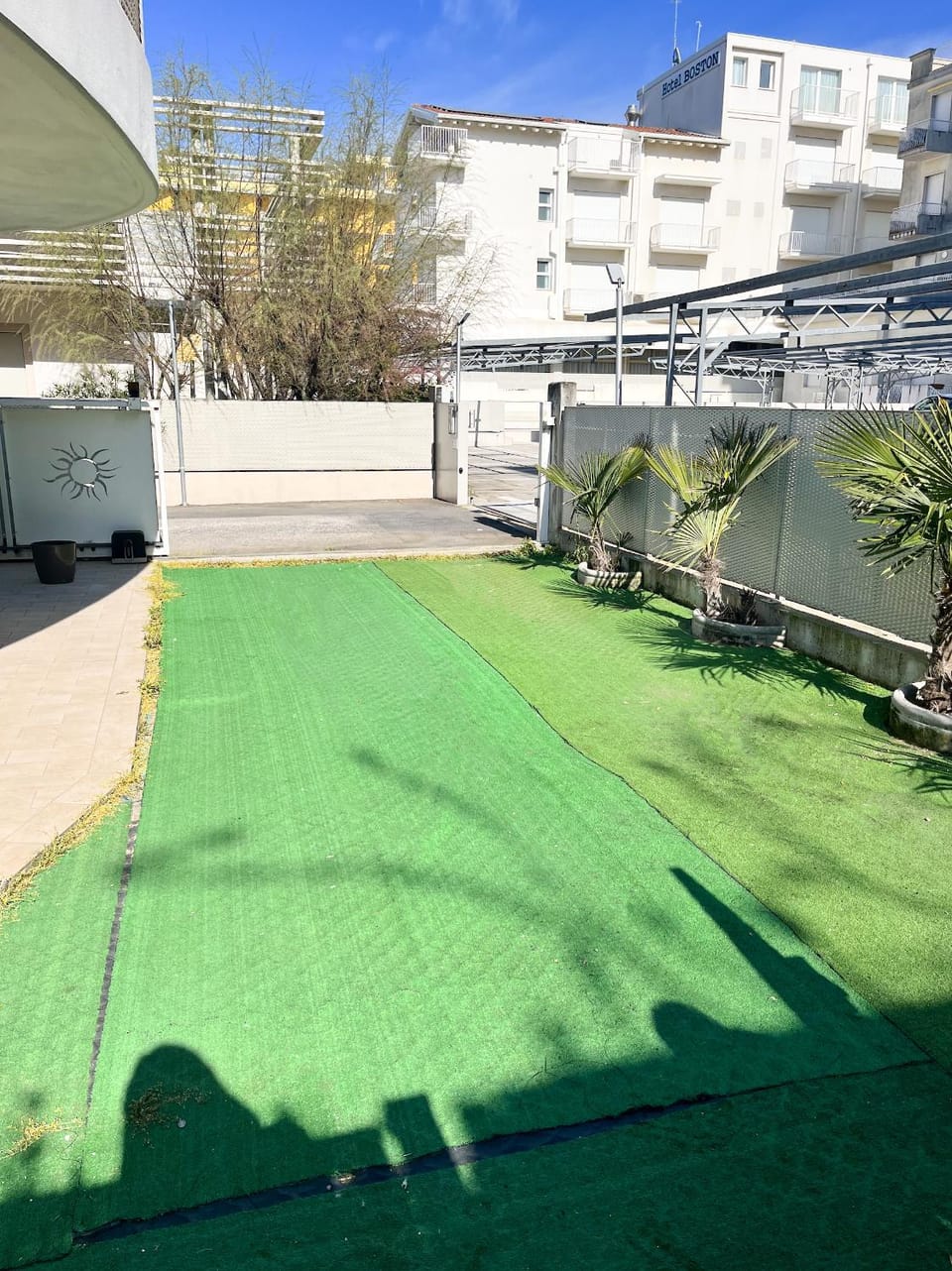 Day, Garden, Garden view, Parking