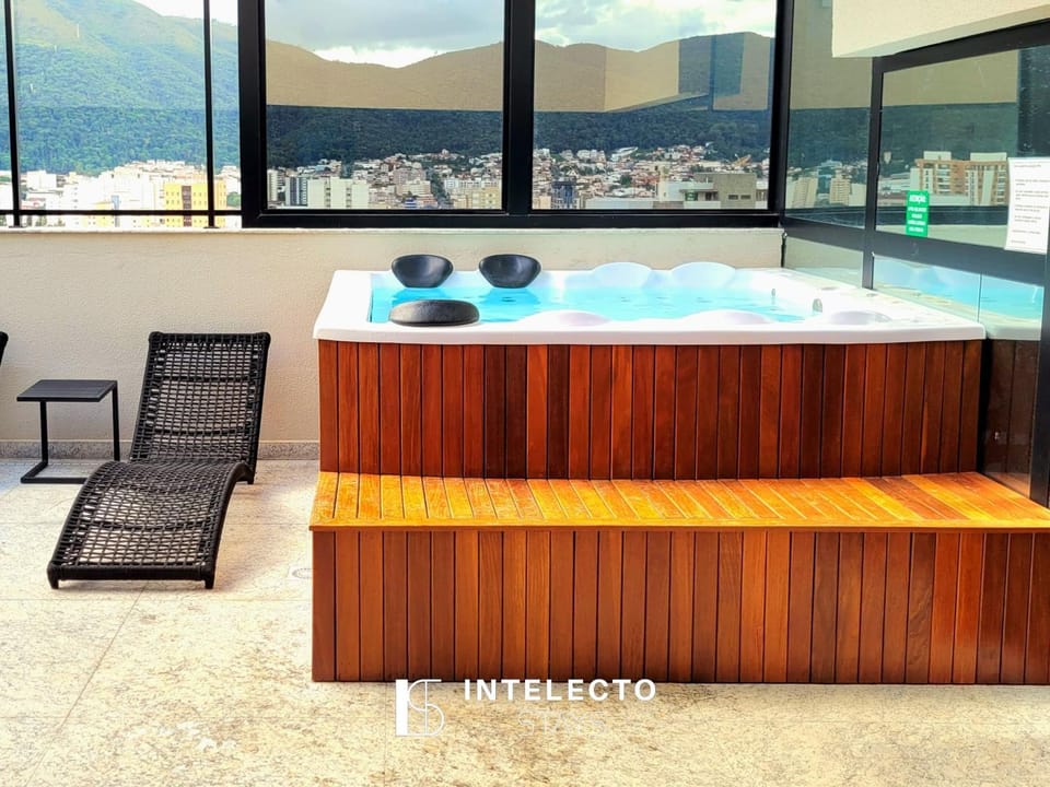 Natural landscape, Hot Tub, Mountain view, Pool view