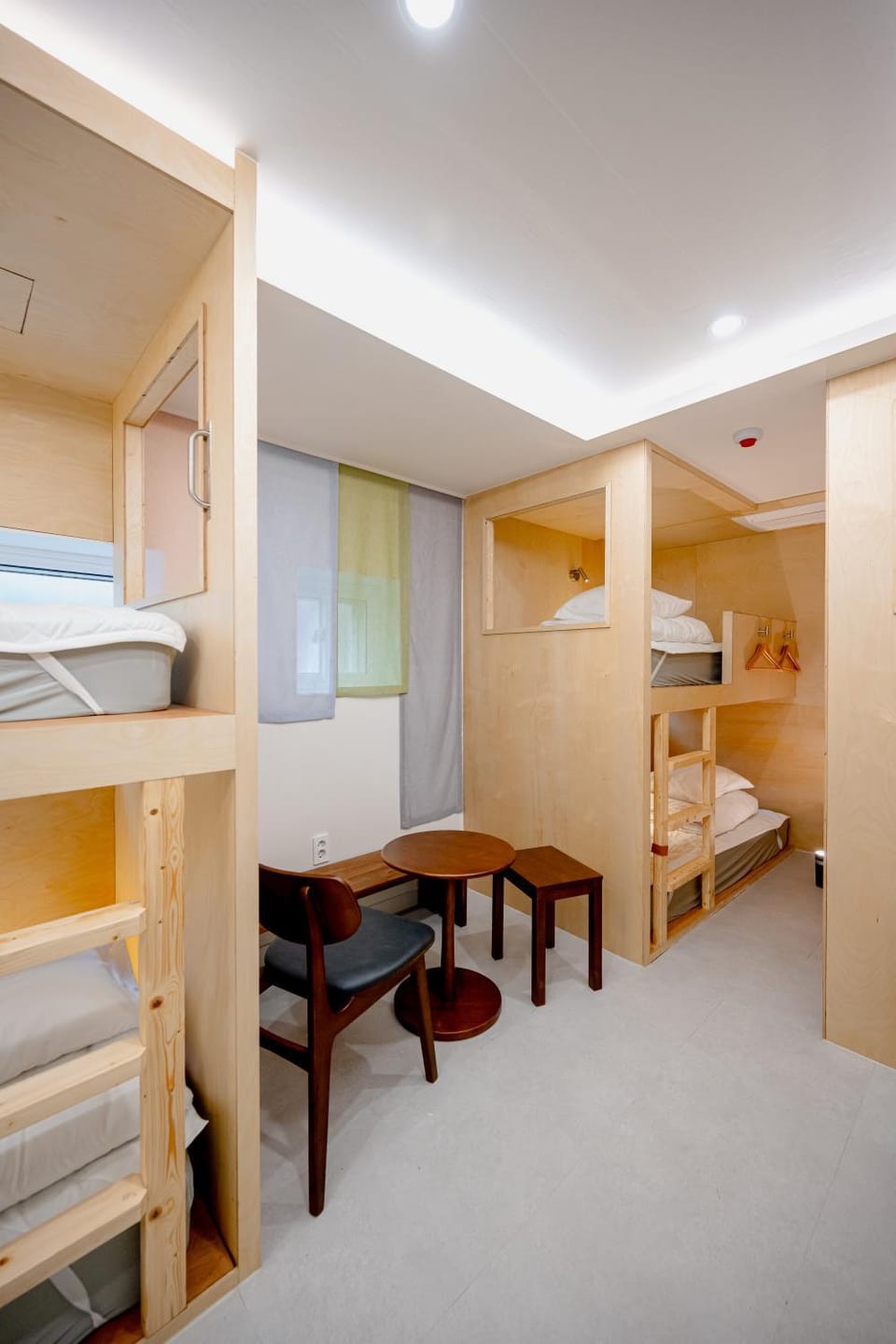 Bed, Photo of the whole room, Bedroom, bunk bed