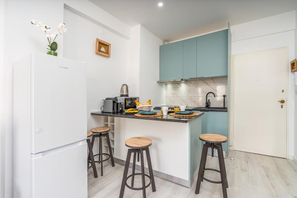 Coffee/tea facilities, Kitchen or kitchenette, Dining area, pet friendly, stove, toaster