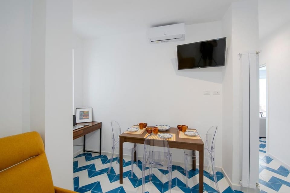 Cicerenella Yellow Apartment Apartment in Maiori