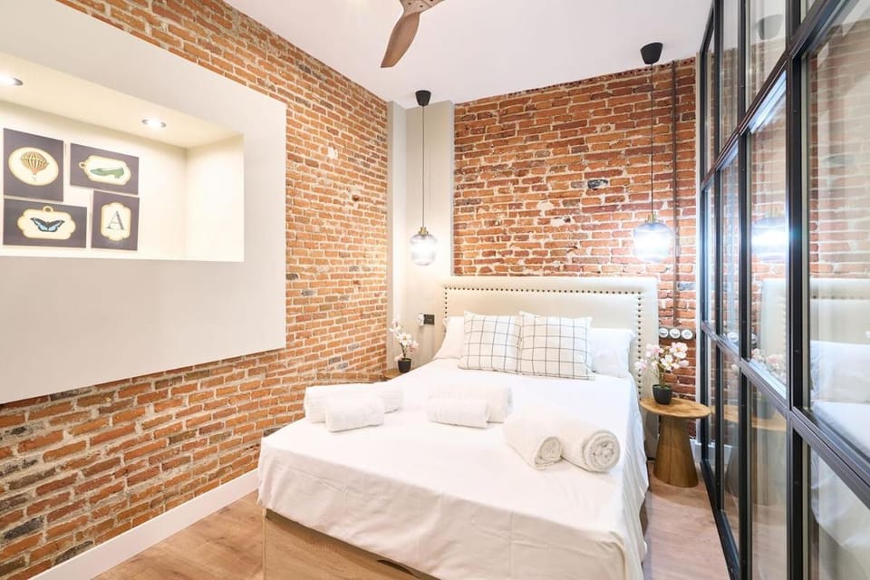 Bed, TV and multimedia, Bedroom, soundproof