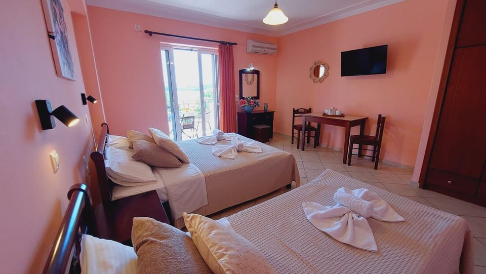 Sunrise studios Lefkada Apartment hotel in Lefkada, Lefkada Municipality, Greece
