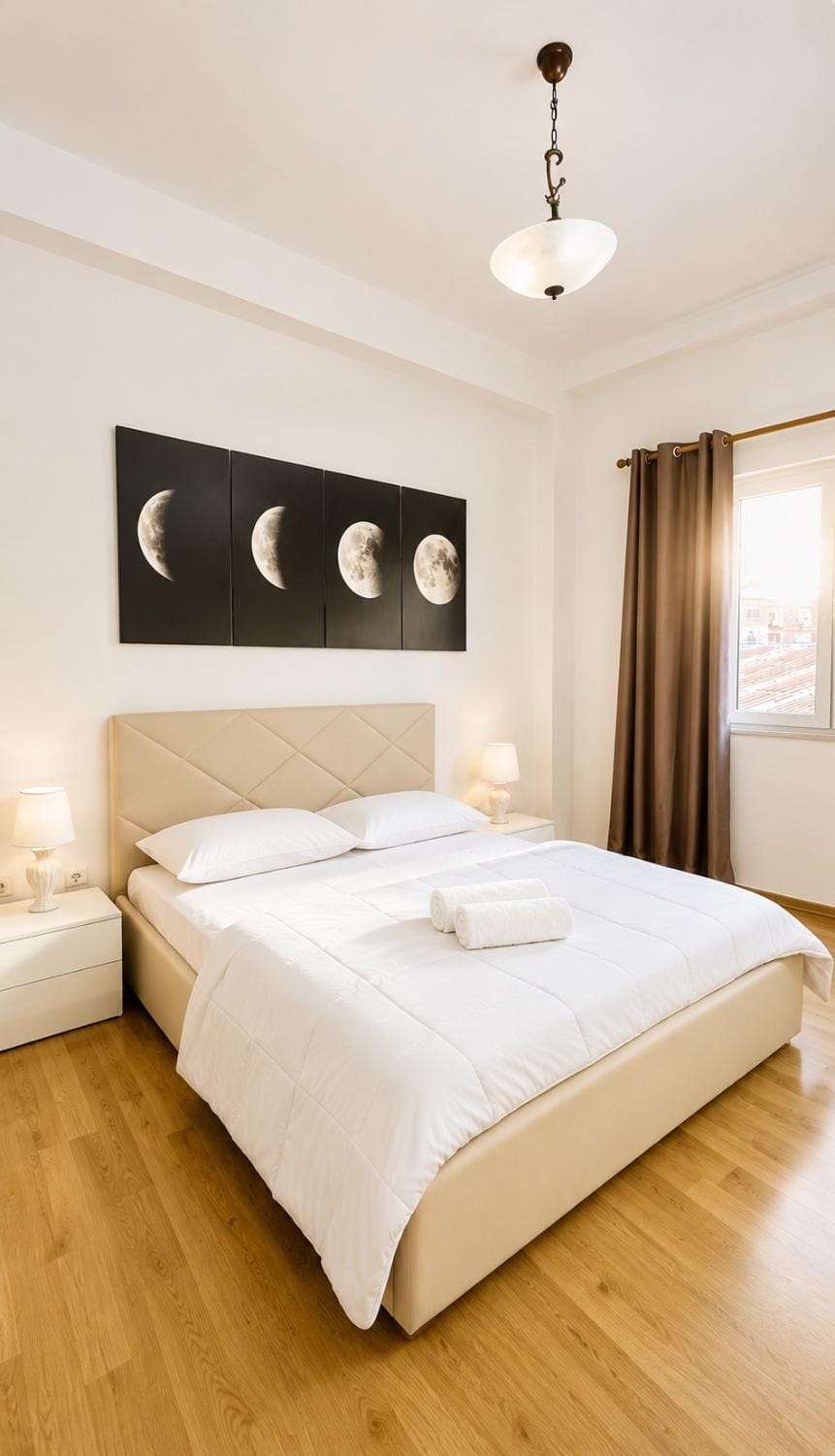 Central Tirana Villa 4 Min Walk to Skanderbeg Square Apartment in Tirana