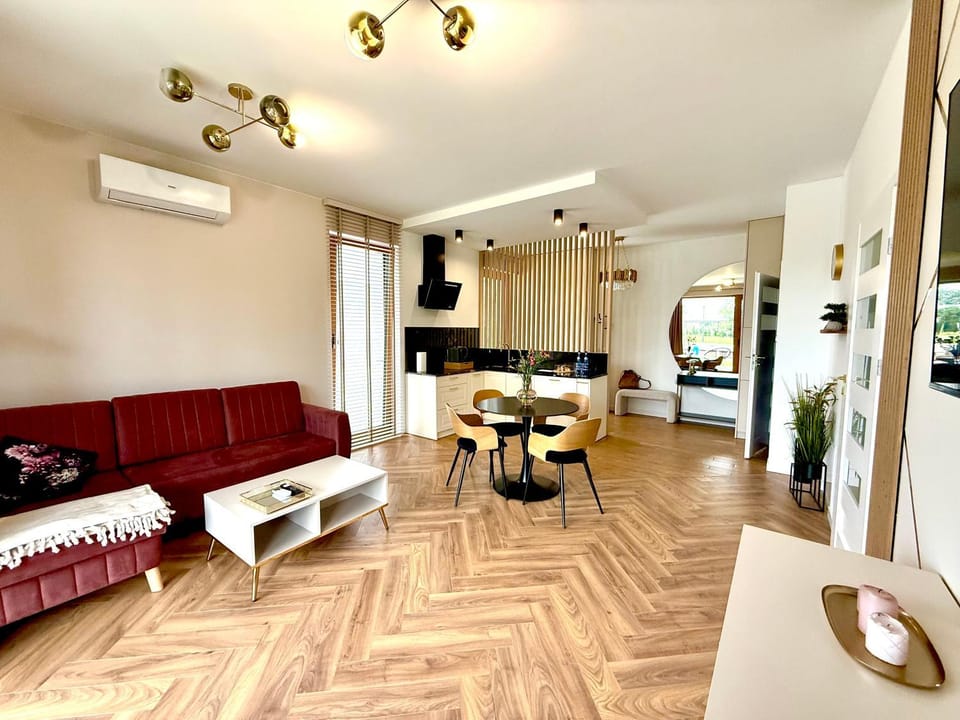 Apartament River Apartment in Poland