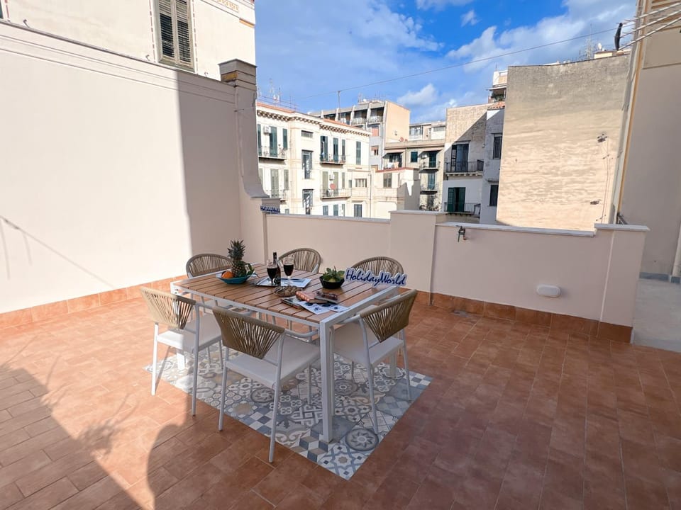 Balcony/Terrace, Dining area