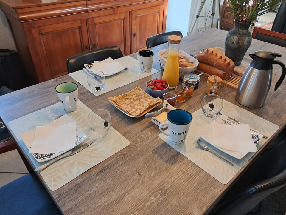 Continental breakfast