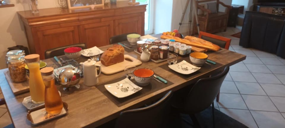 Continental breakfast