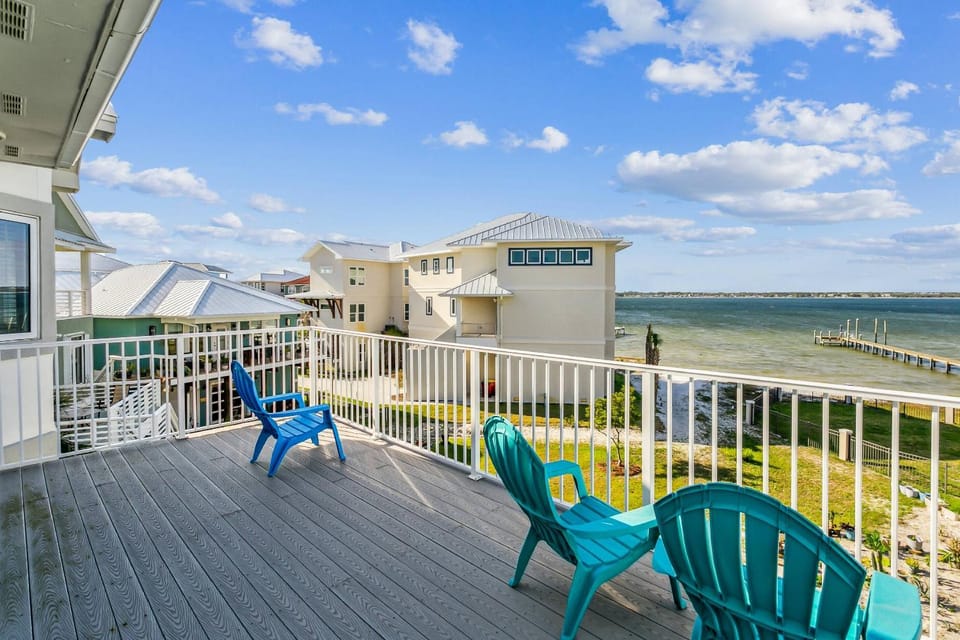 1460 Bermuda Dr House in Pensacola Beach