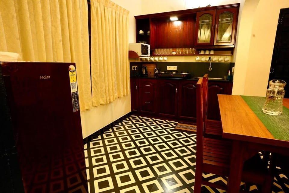 Mangrove Bay - Boutique Resort House in Kochi