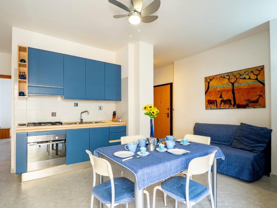 Living room, kitchen